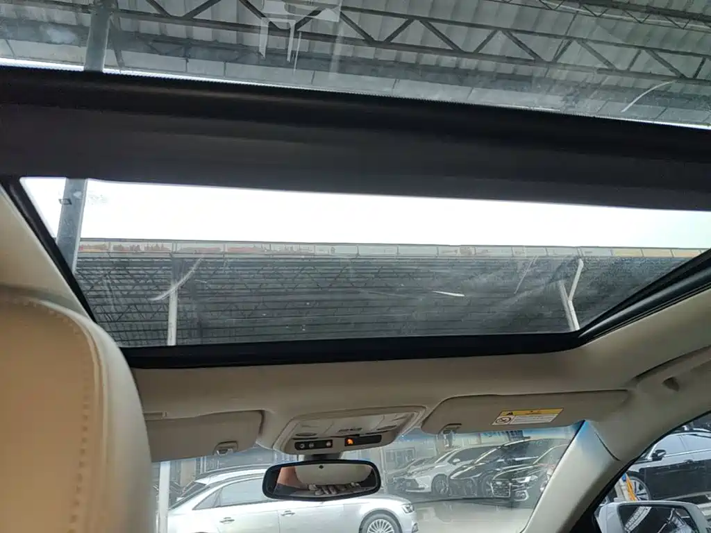 Cadillac XTS — миниатюра 18