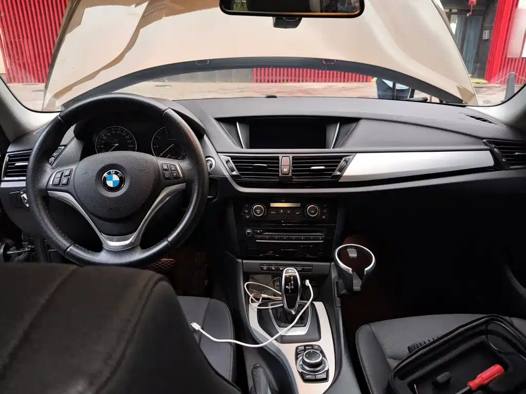 BMW X1 — миниатюра 5