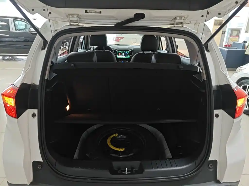 Changan CS15 — миниатюра 19