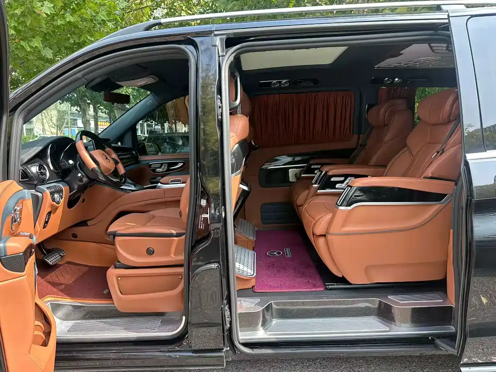 Mercedes-Benz V-Class — миниатюра 6