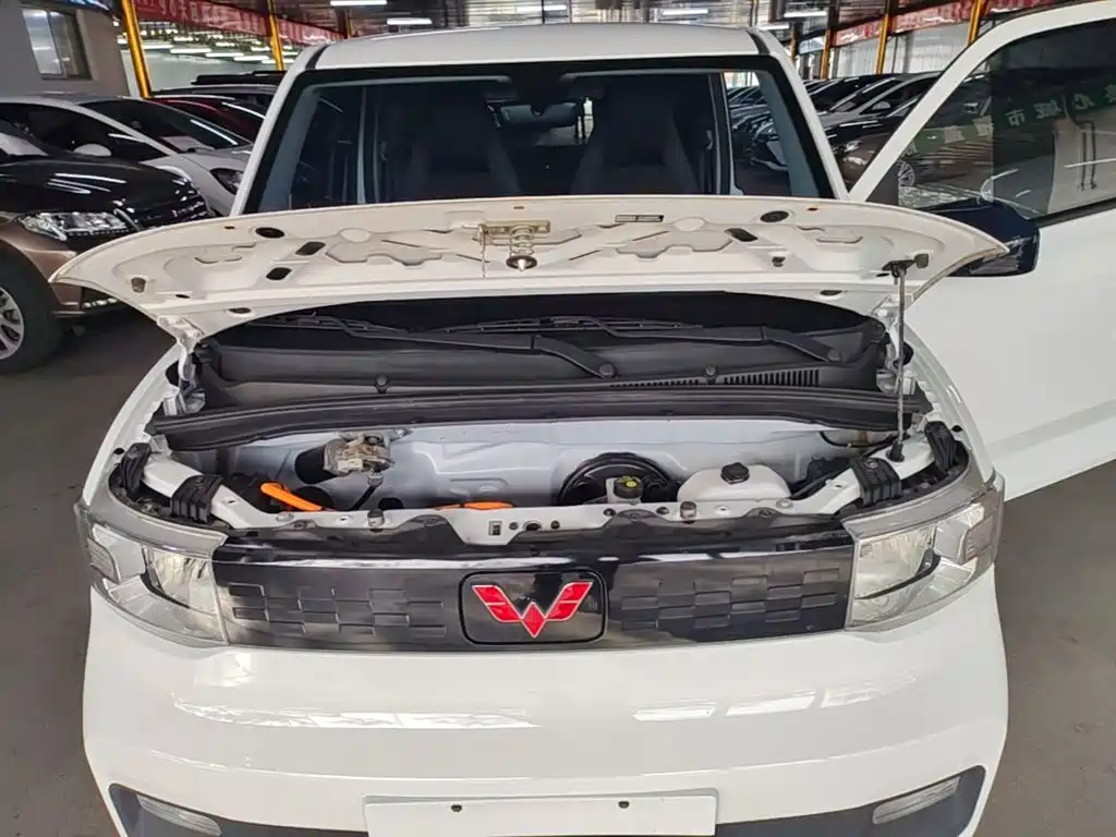 Wuling MINIEV — миниатюра 20