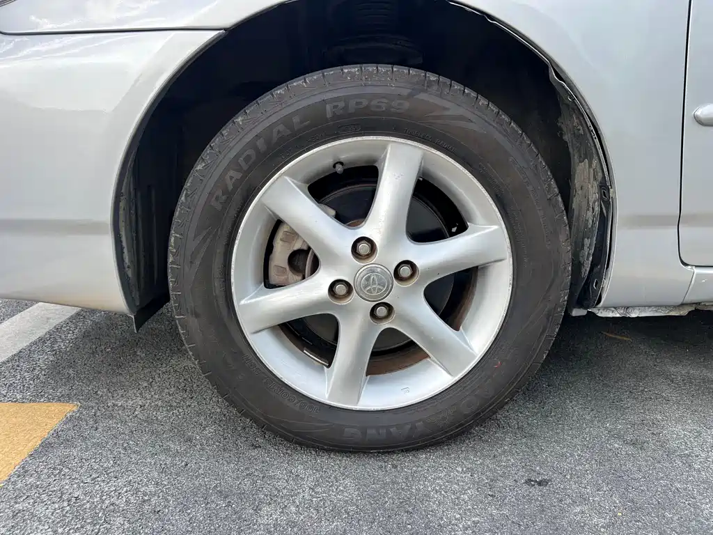 Toyota Corolla — миниатюра 20