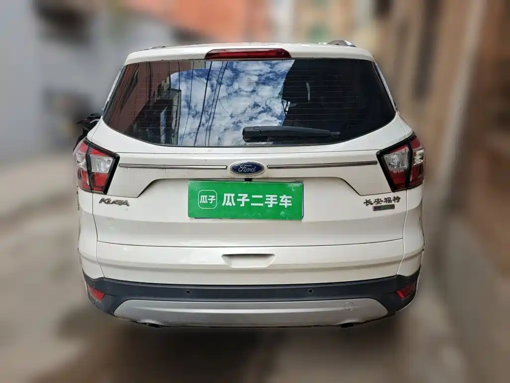 Ford Kuga — миниатюра 5