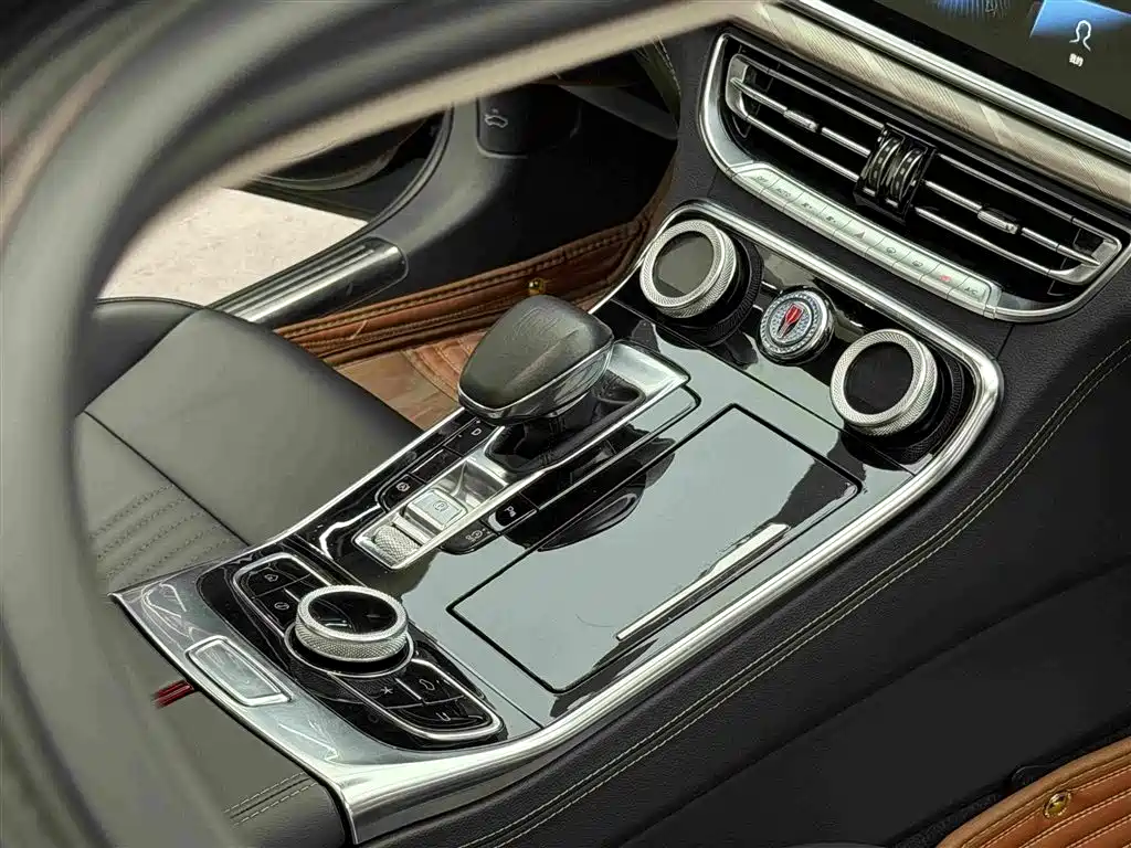 Hongqi Hongqi H9 — миниатюра 12