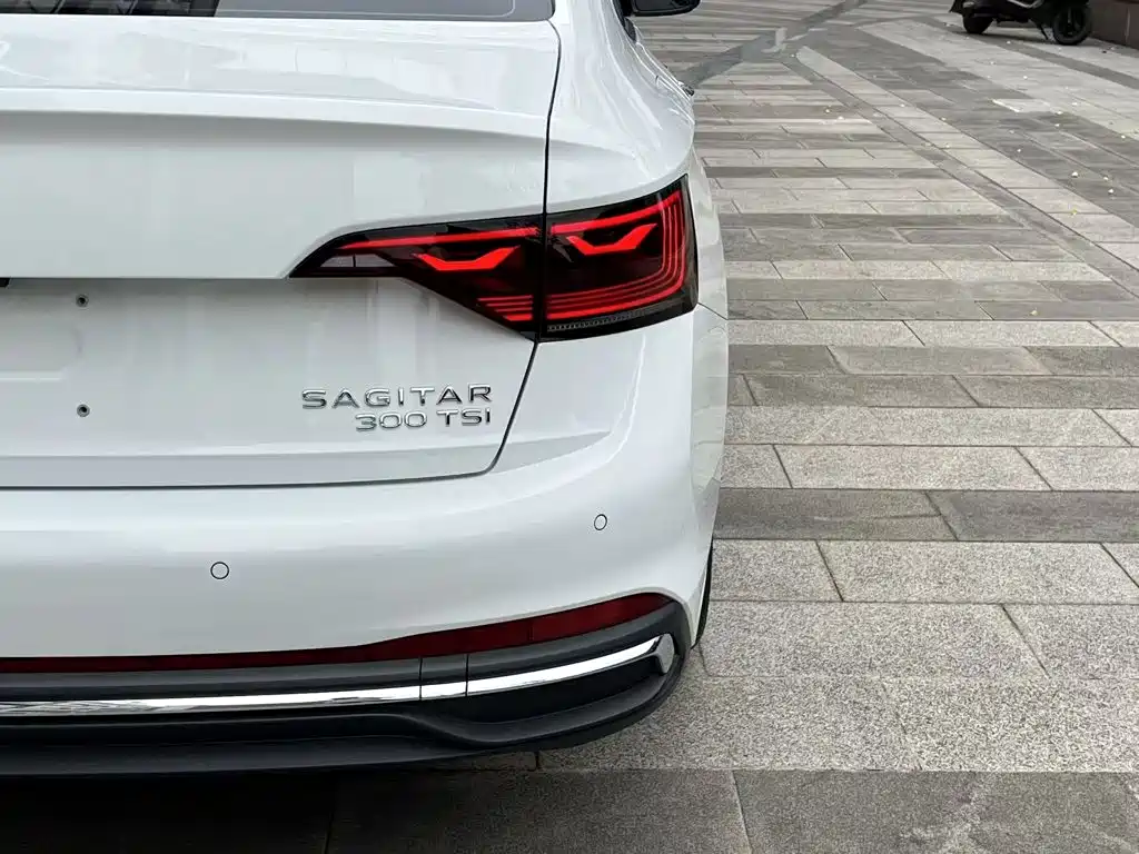 Volkswagen Sagitar — миниатюра 8
