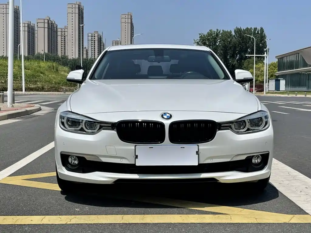 BMW 3 Series — миниатюра 6