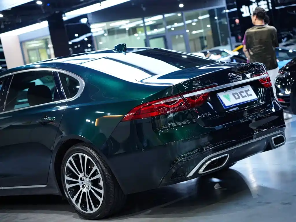 Jaguar XFL — миниатюра 27