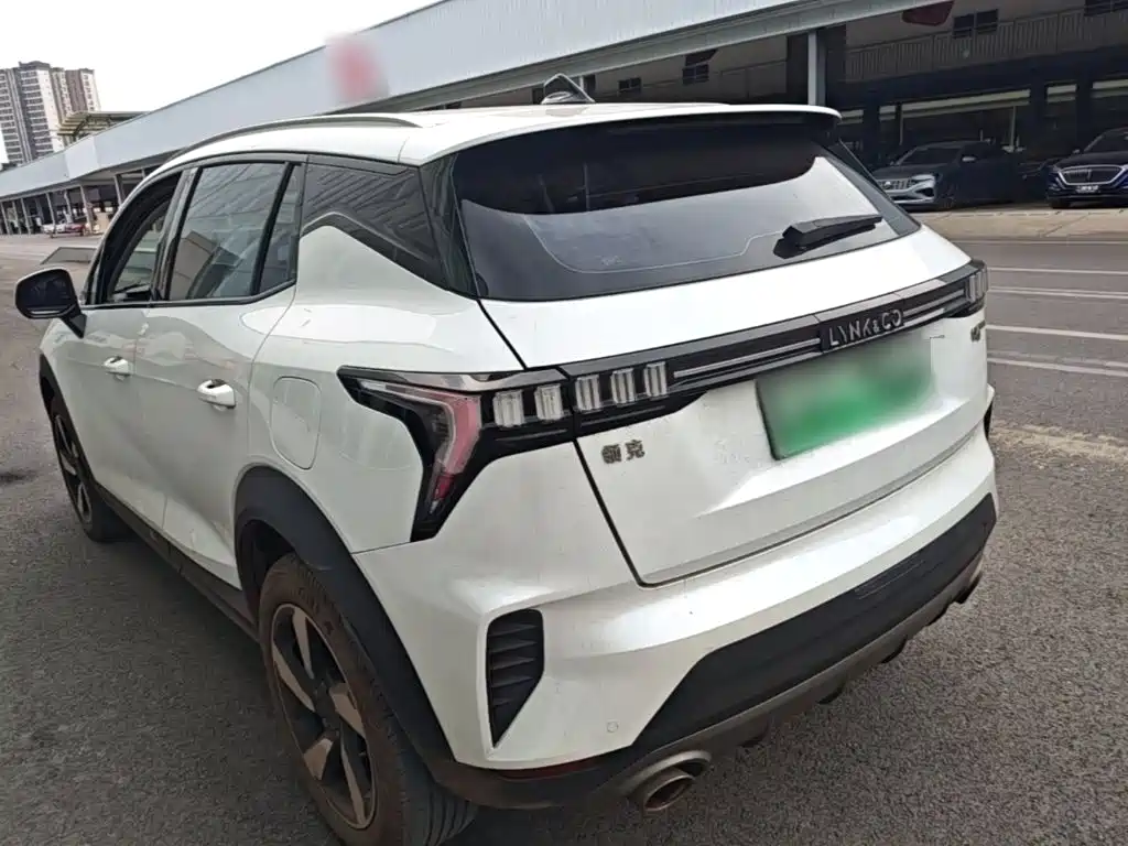 Lynk & Co 06 EM-P — миниатюра 5