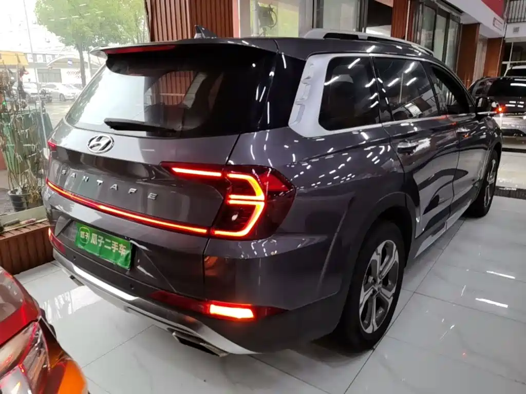 Hyundai Santa Fe — миниатюра 7