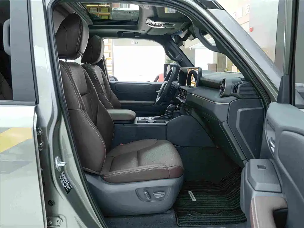 Toyota Prado — миниатюра 12