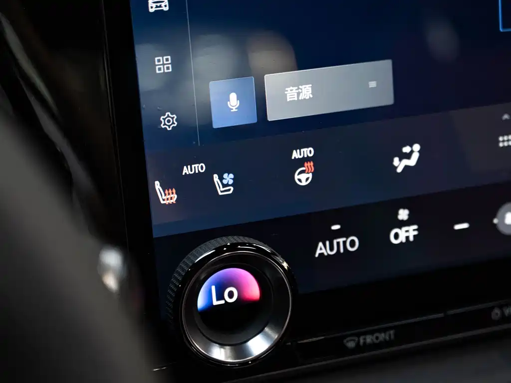 Lexus RX — миниатюра 17