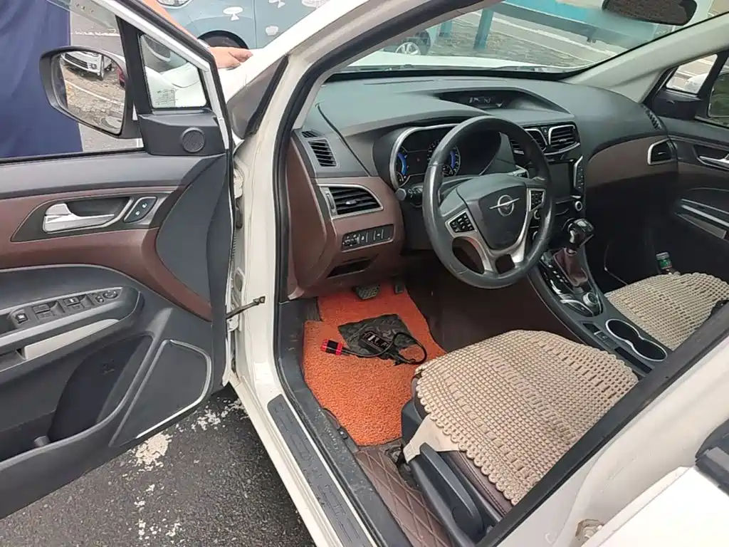 Haima Familia MPV — миниатюра 16