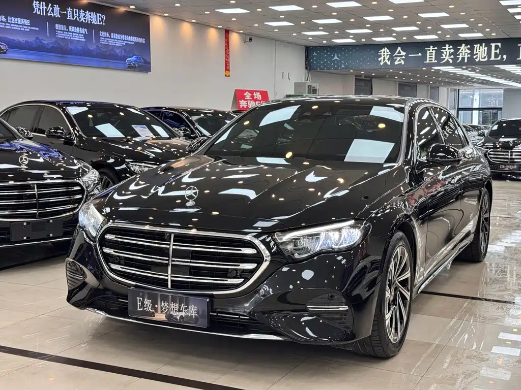 Mercedes-Benz E-Class — миниатюра 2