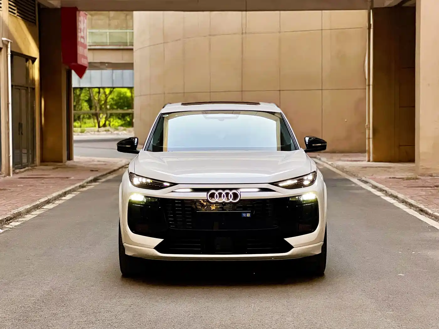 Audi 奥迪Q6L e-tron