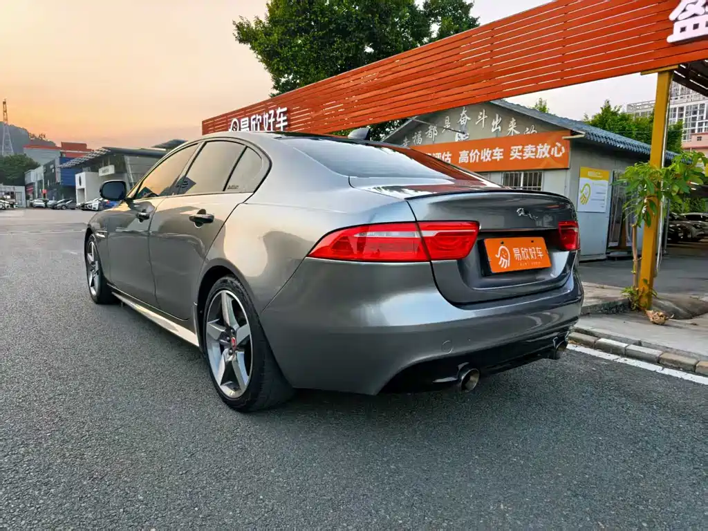 Jaguar XE — миниатюра 9