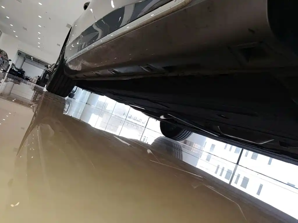 Hongqi Hongqi H5 — миниатюра 2