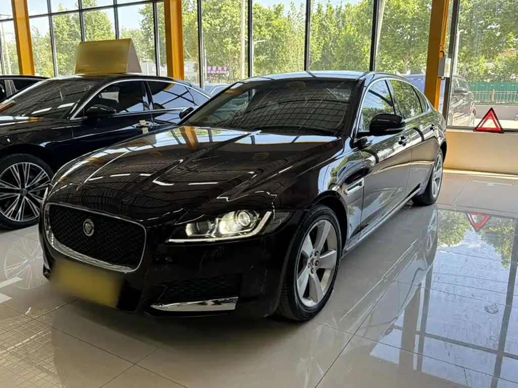 Jaguar XFL 2021