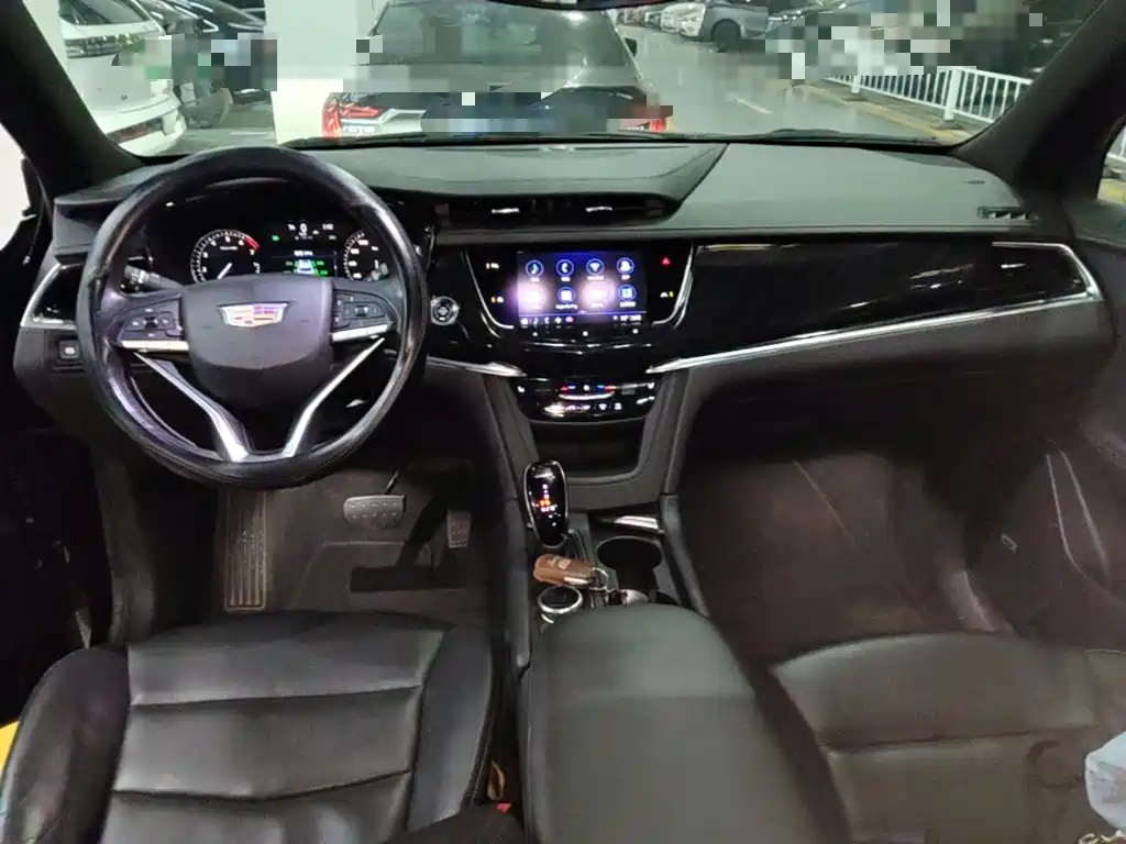 Cadillac XT6 — миниатюра 10