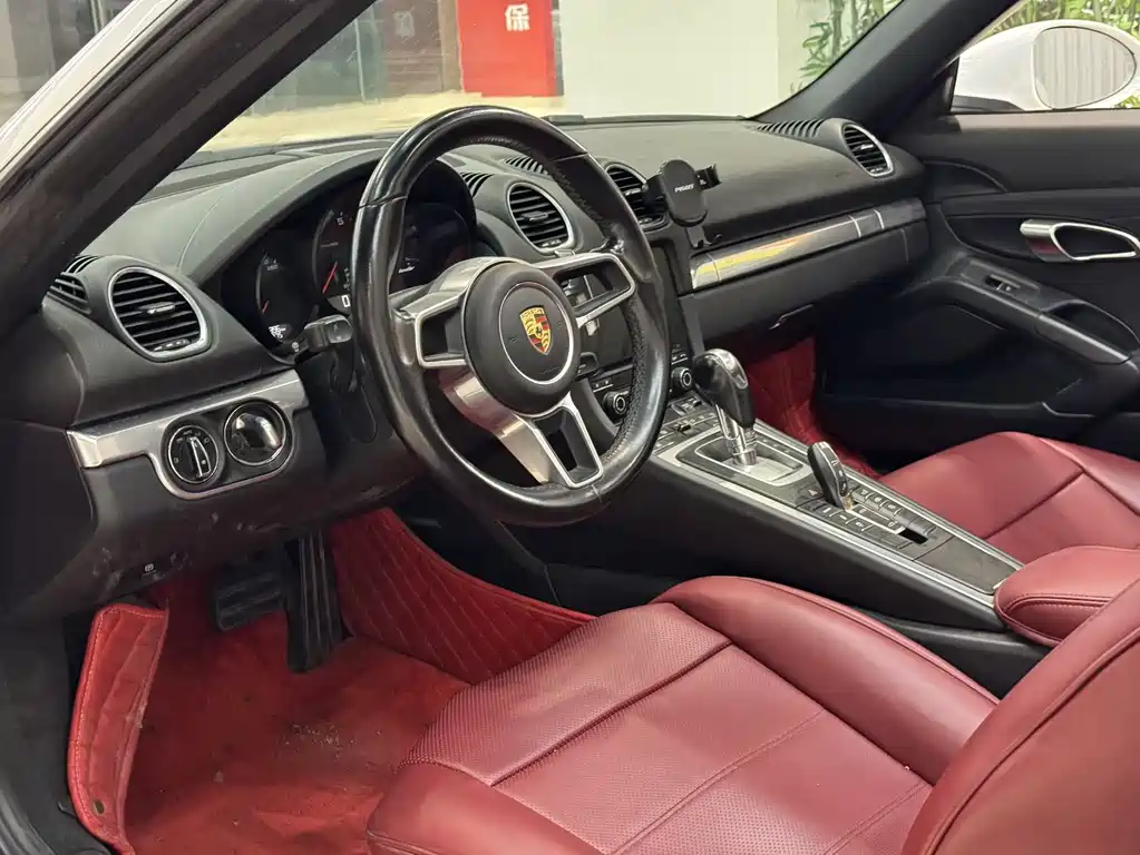 Porsche 718 2018 Boxster 2.0T