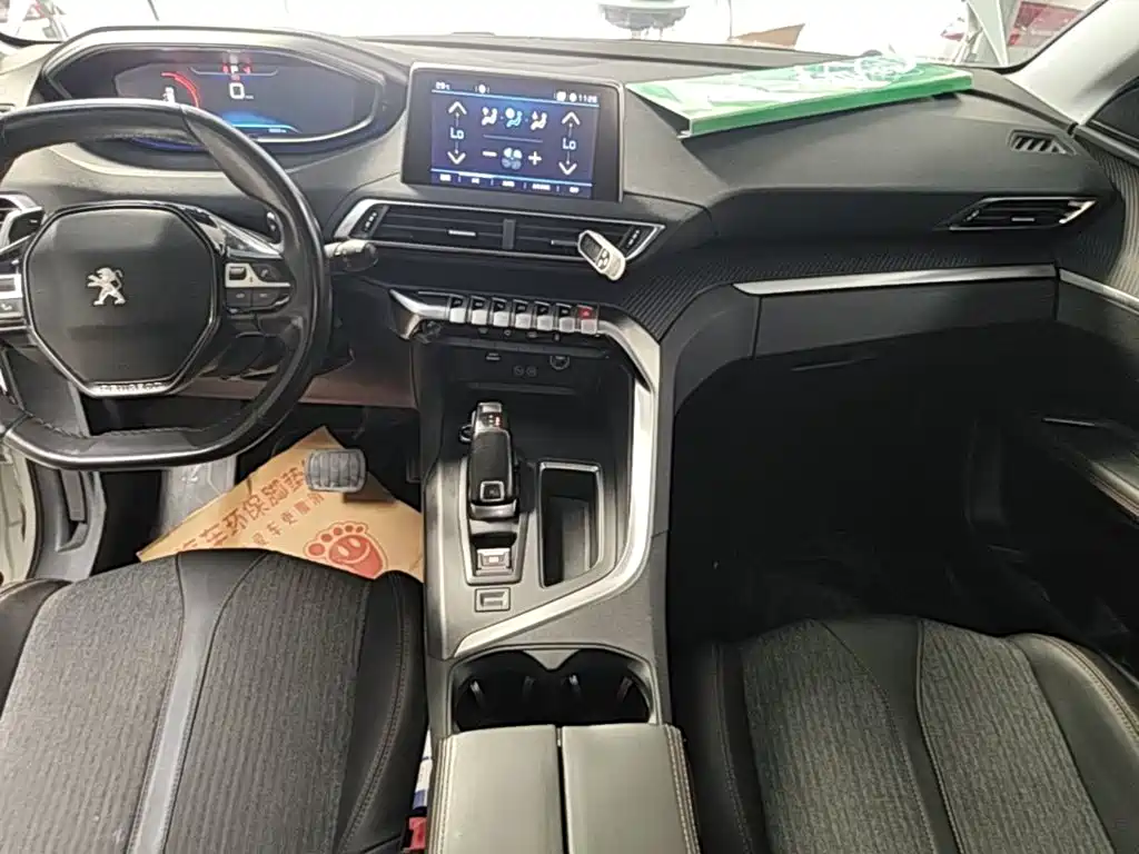 Peugeot 4008 — миниатюра 13