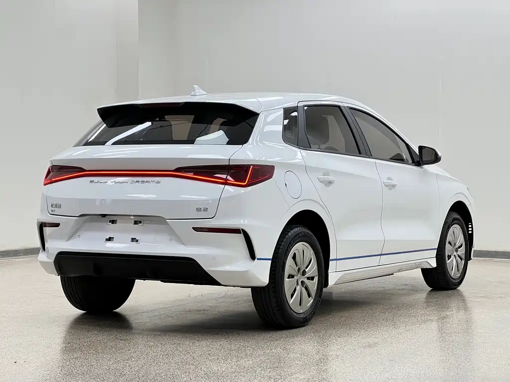 BYD e2 — миниатюра 6