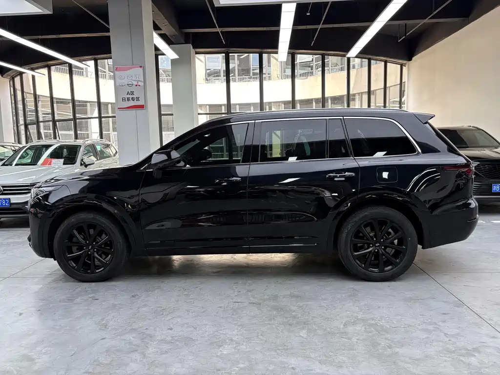 Li Auto Li ONE — миниатюра 18