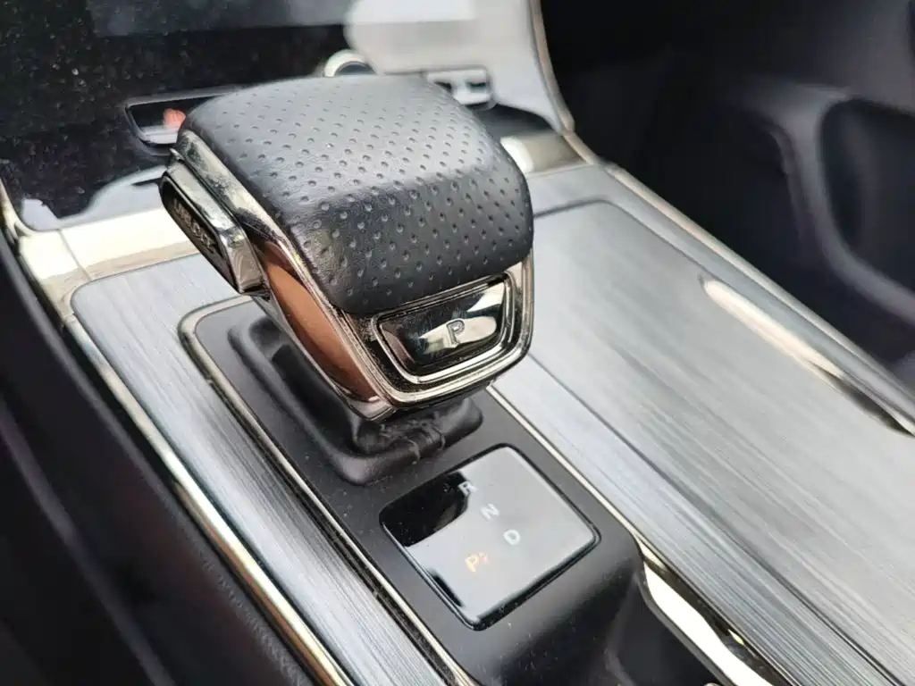 Roewe RX5 New Energy — миниатюра 19