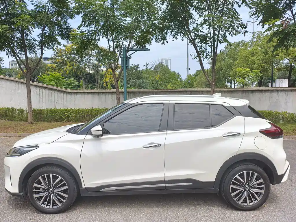 Nissan Kicks — миниатюра 4