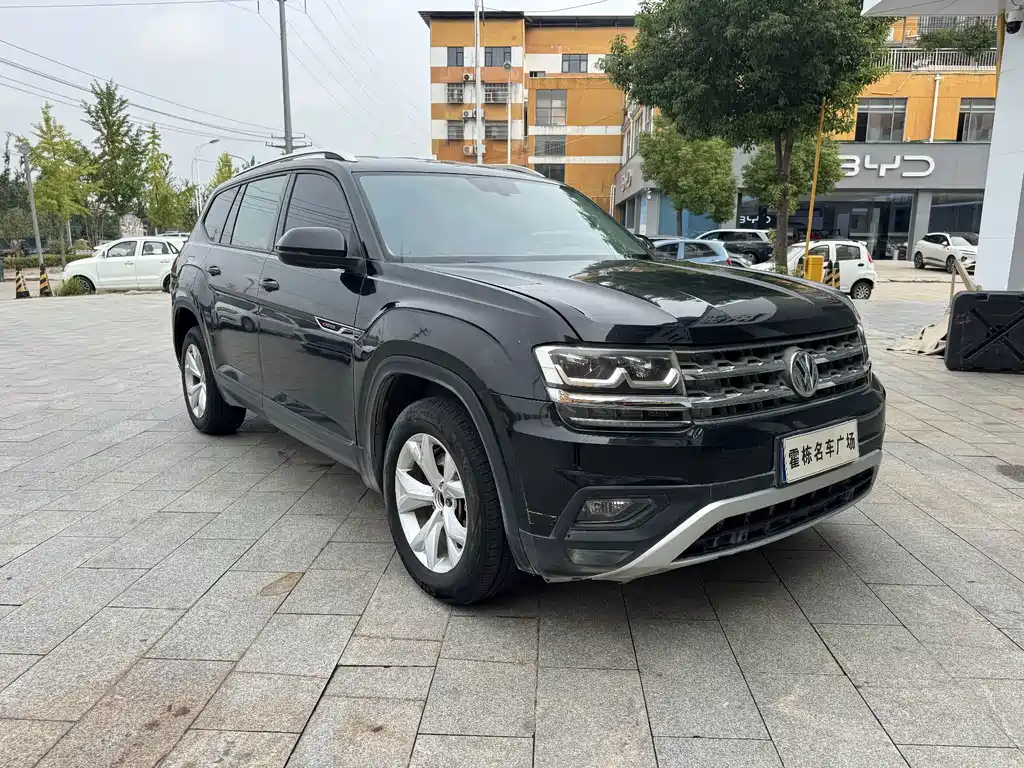 Volkswagen Teramont — миниатюра 3