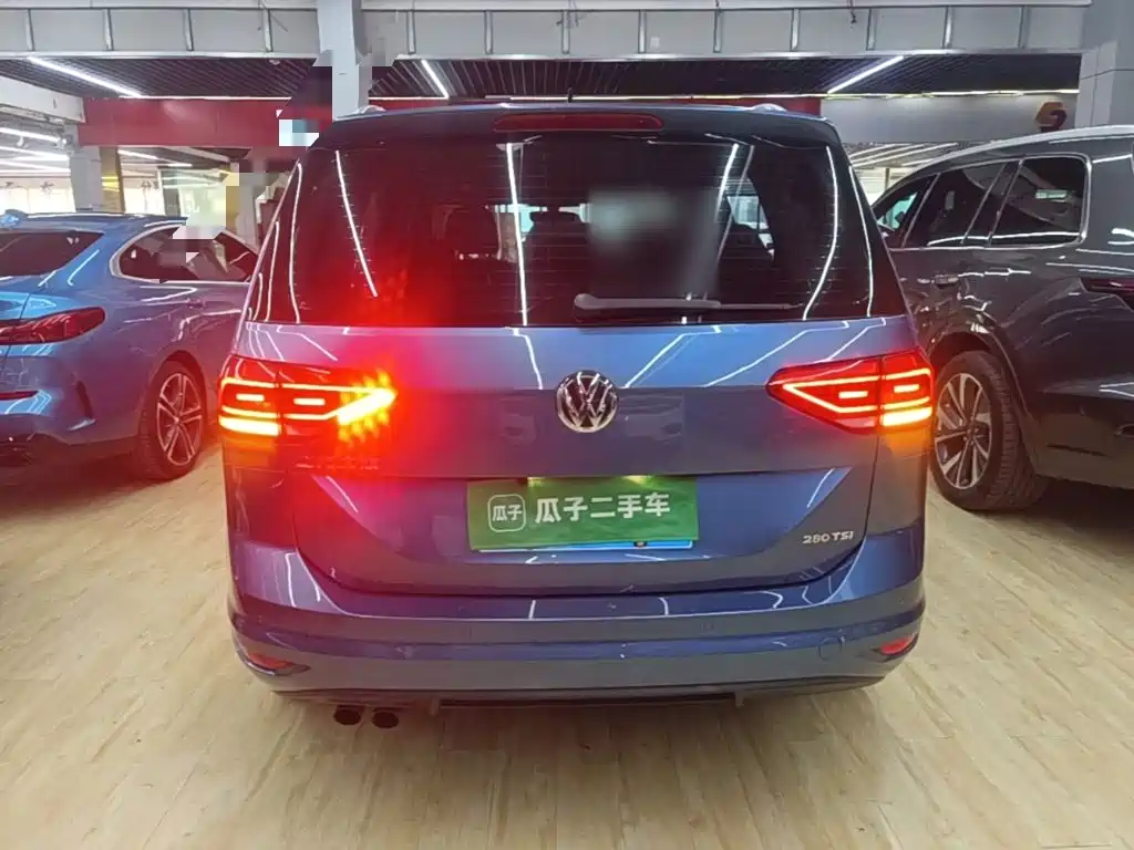 Volkswagen Touran — миниатюра 6