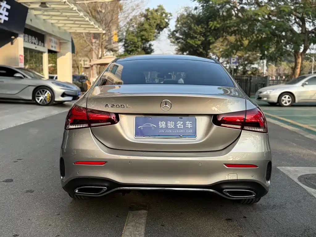 MERCEDES-BENZ A CLASS