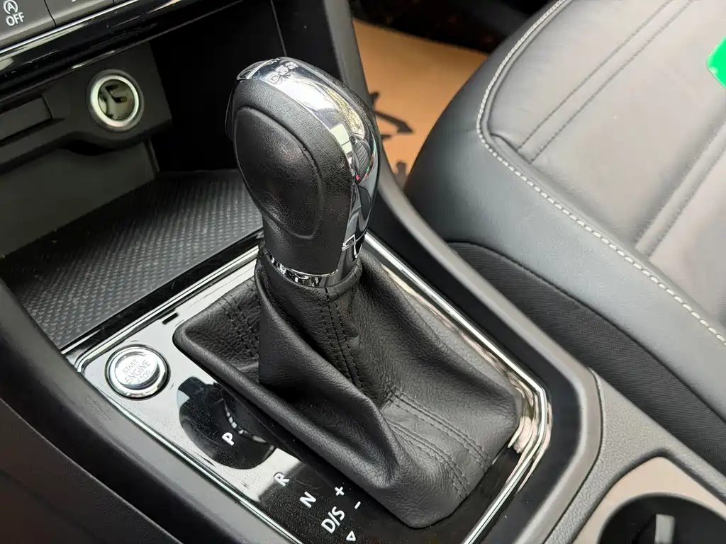 Volkswagen Touran — миниатюра 10