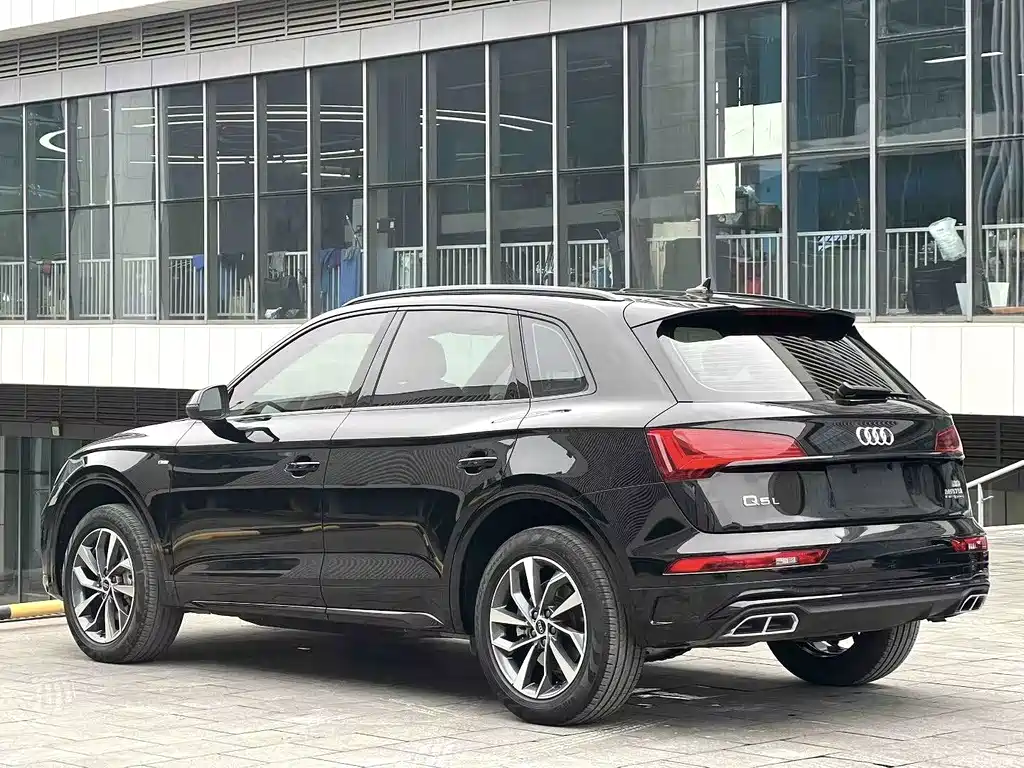 Audi Q5L — миниатюра 17