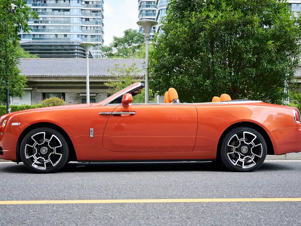 Rolls-Royce Dawn — миниатюра 4