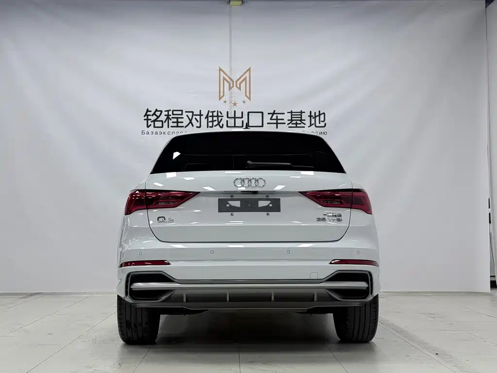 Audi Q3 2022 35 TFSI Fashion
