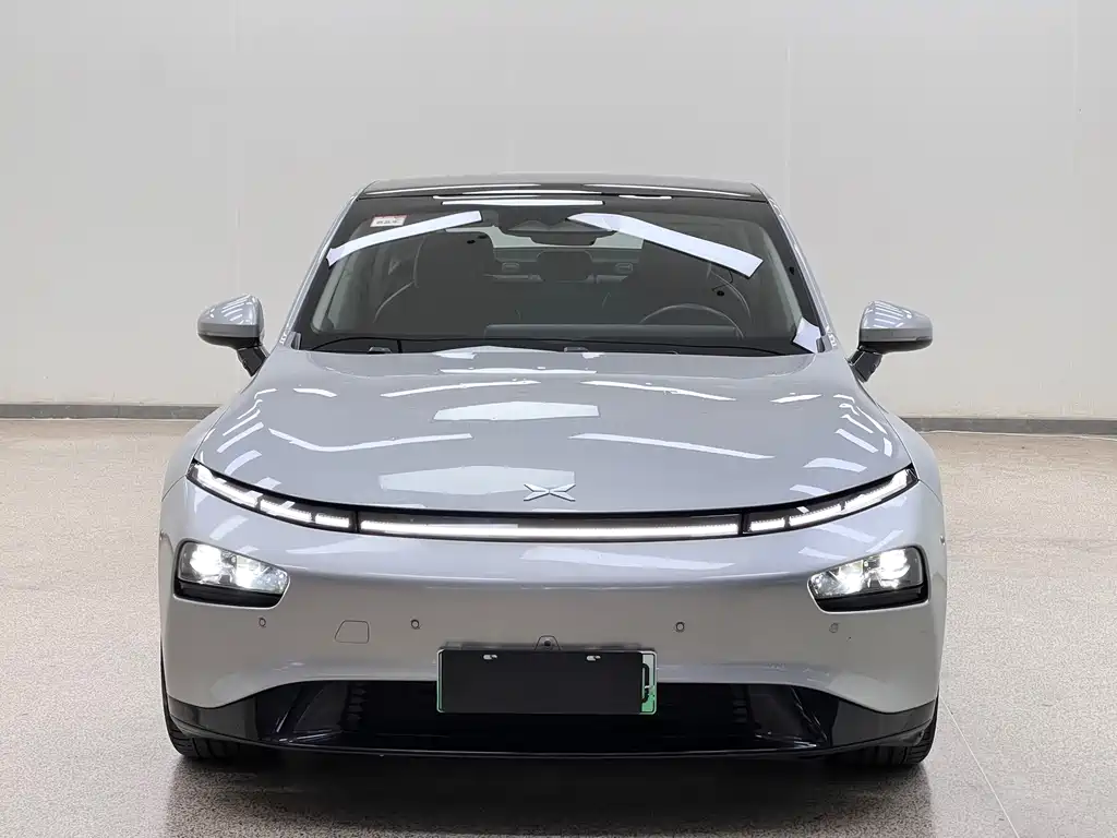 XPeng P7 — миниатюра 2