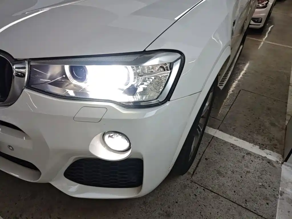 BMW X3 (Import) — миниатюра 24