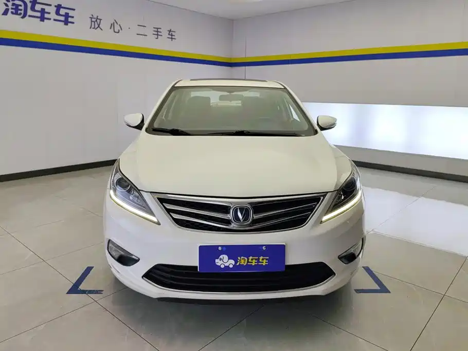 Changan Eado — миниатюра 2