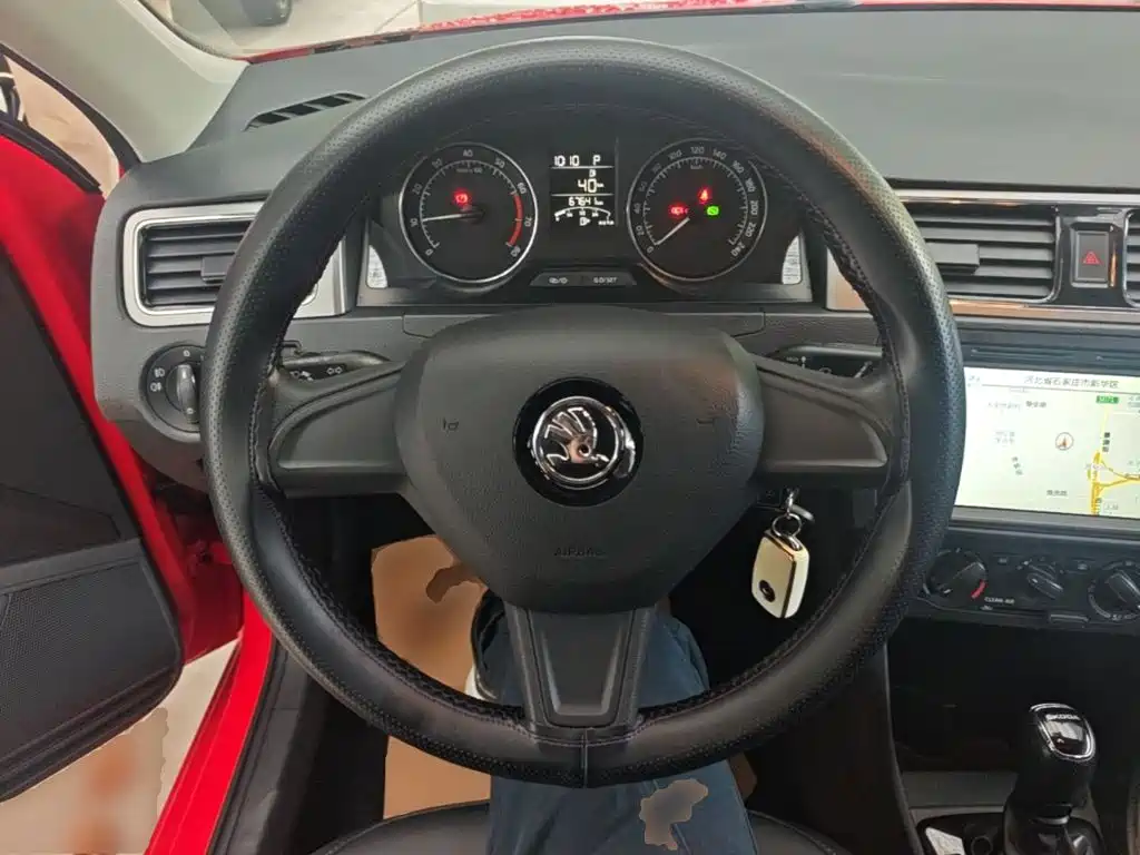 Skoda Rapid Spaceback — миниатюра 11