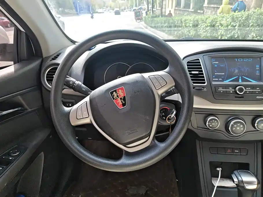 Roewe 350 — миниатюра 15