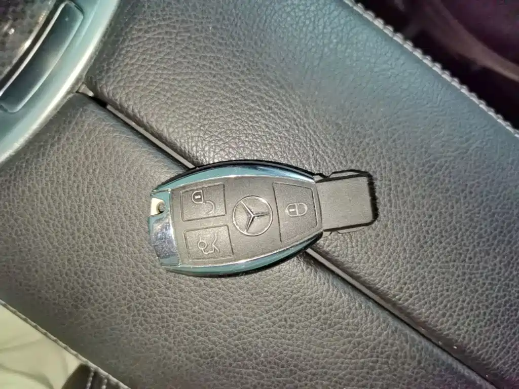 Mercedes-Benz C-Class — миниатюра 9