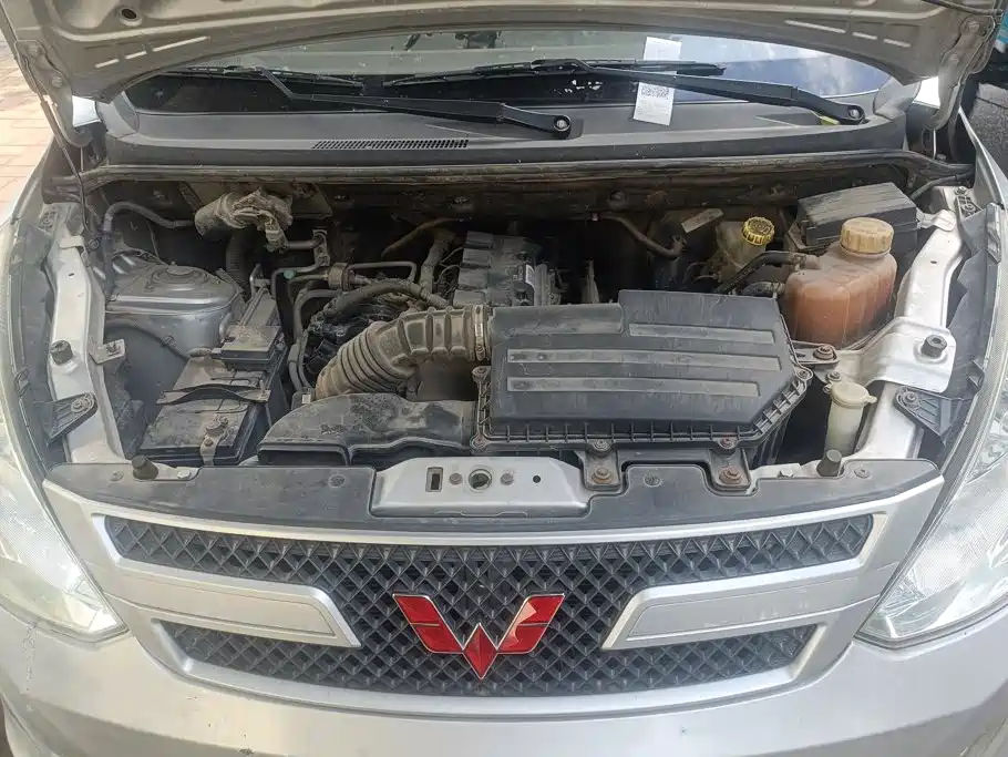 Wuling Rongguang V — миниатюра 10