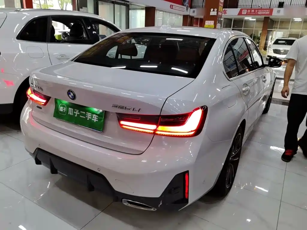 BMW 3 Series — миниатюра 7