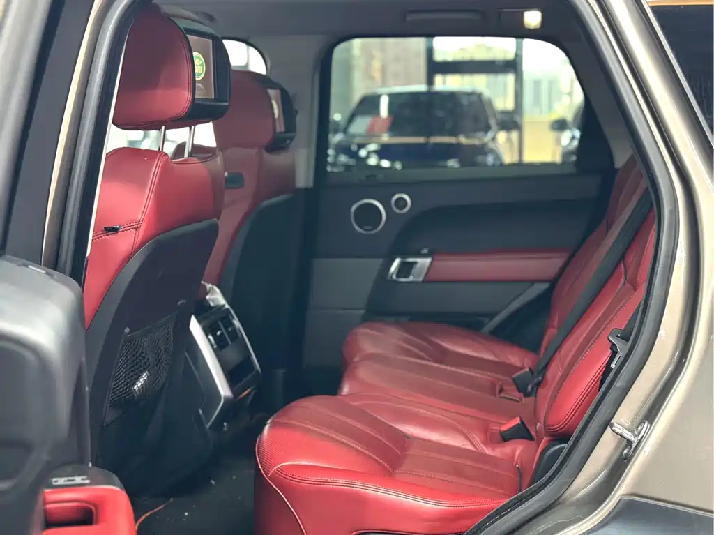 Land Rover Sport — миниатюра 5