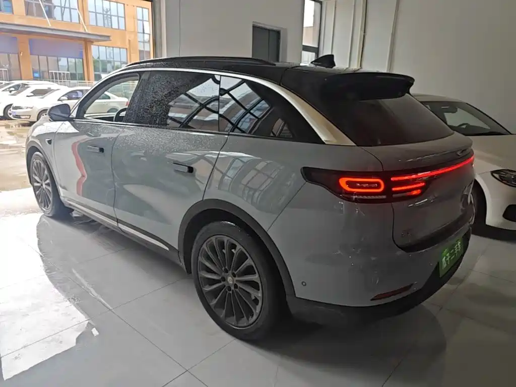 Leapmotor Leapmotor C11 — миниатюра 5