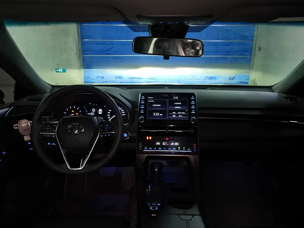 Toyota Avalon — миниатюра 7