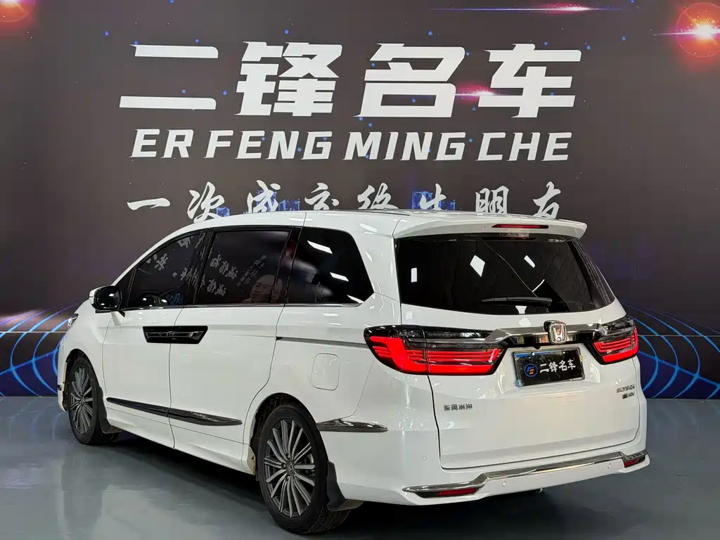 Honda Elysion — миниатюра 5