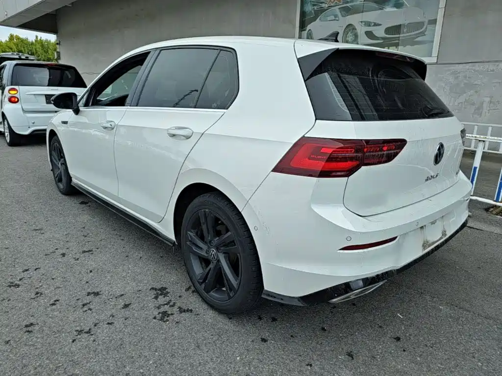 Volkswagen Golf — миниатюра 5