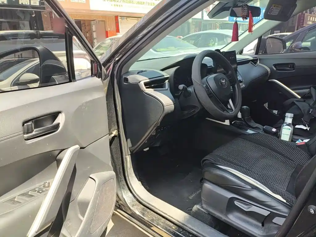 Toyota Frontlander — миниатюра 16