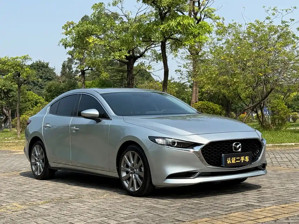 Mazda 3 Axela — миниатюра 3